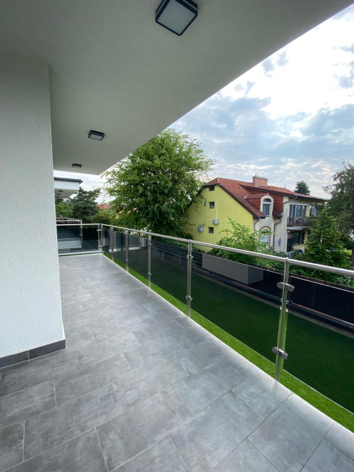 Modern Living In Budapest Eksteriør billede